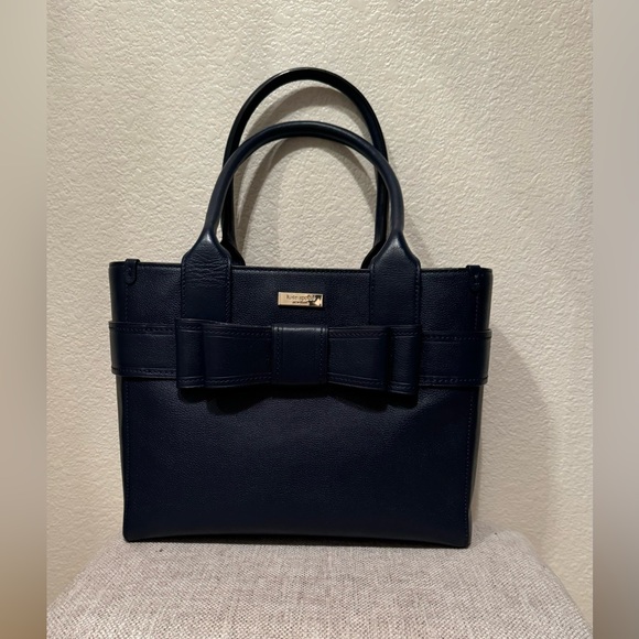 Kate Spade Handbag-NWOT- Navy Bow - Picture 2 of 8